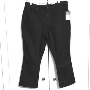 Black denim high rise crop pant size 14/32R